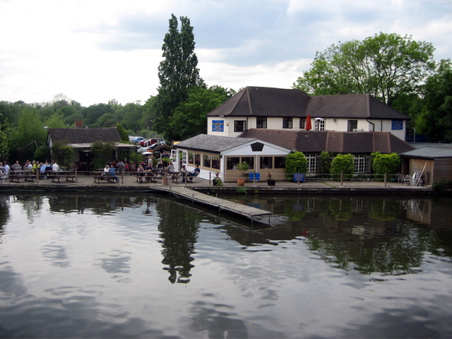 Pub rest stop